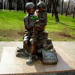 Памятный знак Детям войны | Памятники и скульптуры | Витебск - достопримечательности